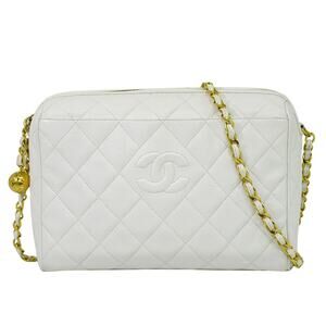 Chanel Quilted Caviar Vintage Diamond CC Camera Shoulder Bag White